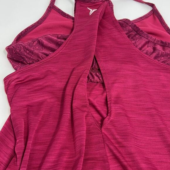 Old Navy Workout Top - Picture 7 of 9